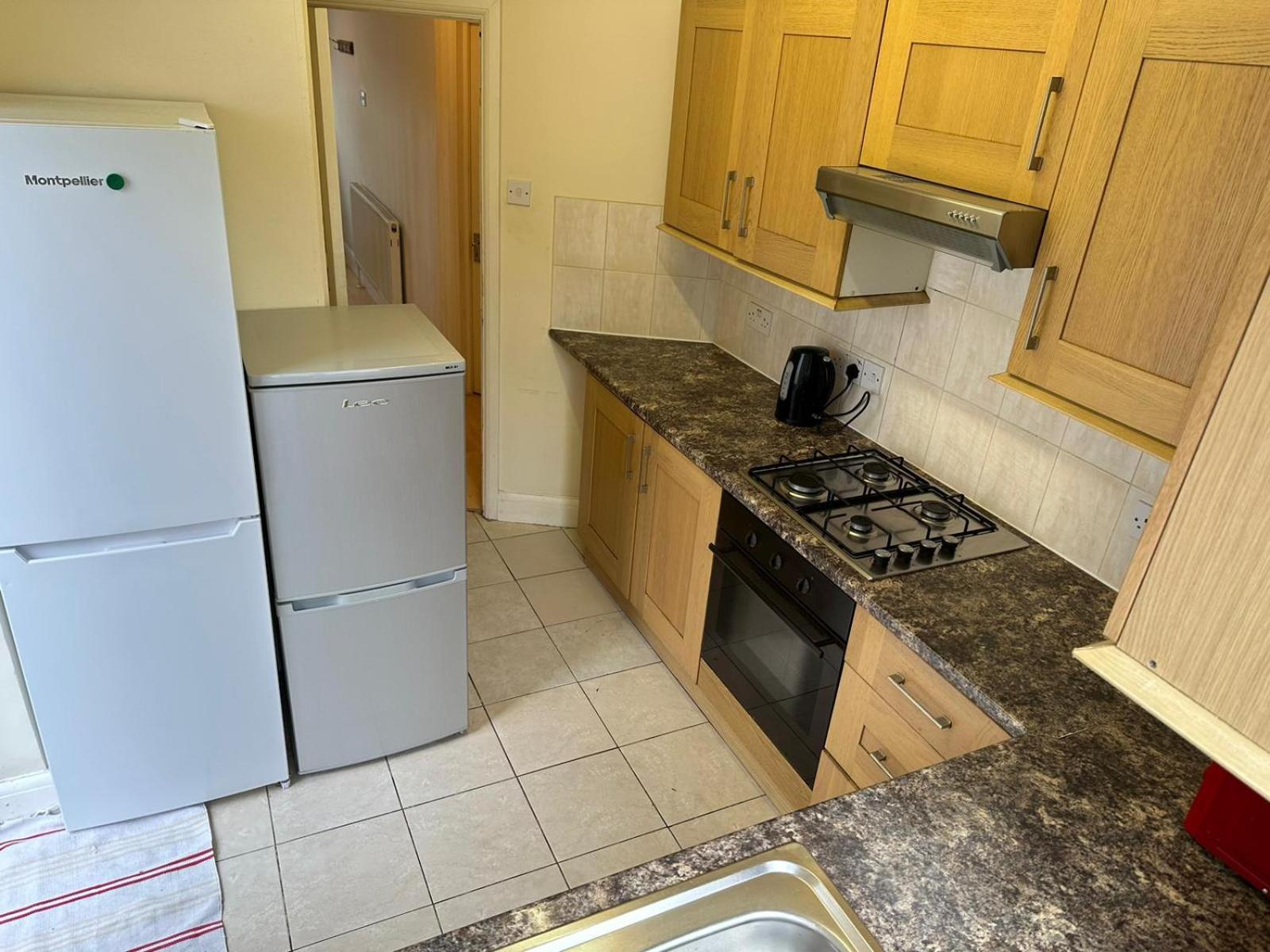 House Dollis Hill Appartement Londen Buitenkant foto